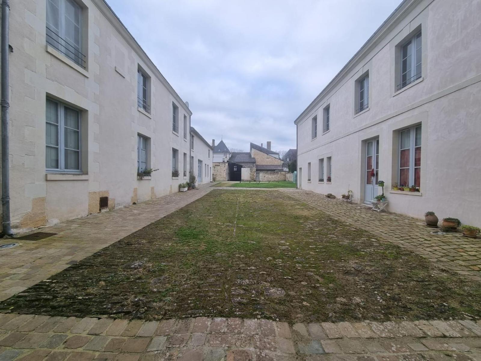 Appartement Au Centre De Richelieu Exterior photo